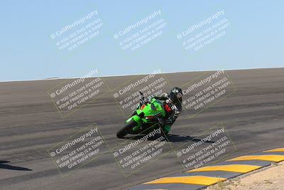 media/Apr-09-2023-SoCal Trackdays (Sun) [[333f347954]]/Bowl Set 1 (1025am)/